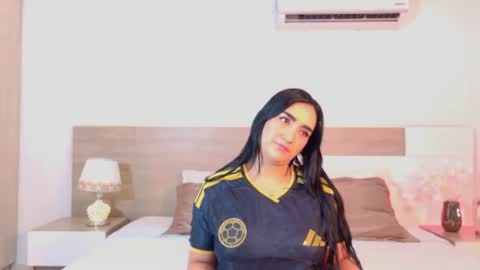 Snapshot of maragrief chatting on 06/17/26, 11:12 maragrief online show from 06/17/26, 11:12