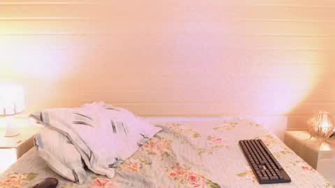 Hi im Mara  online show from 05/02/26, 07:08