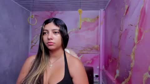 Snapshot of maraluna_ chatting on 06/18/26, 11:36 Maraluna online show from 06/18/26, 11:36