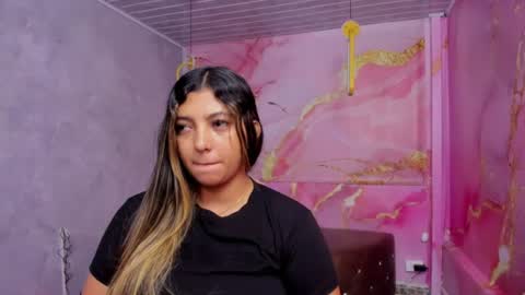 Snapshot of maraluna_ chatting on 07/11/26, 11:57 Maraluna online show from 07/11/26, 11:57