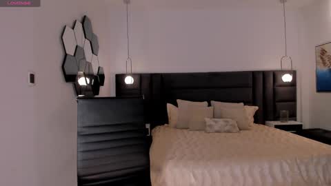 MARA  online show from 12/31/24, 11:09