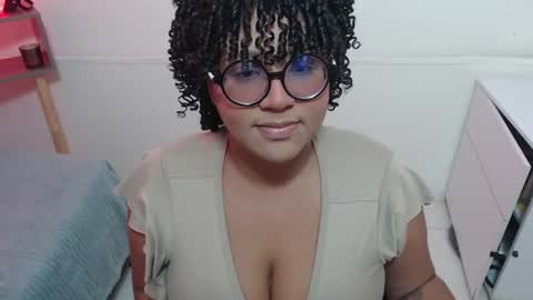 Snapshot of marasilk chatting on 07/04/26, 01:56 Mara Silk online show from 07/04/26, 01:56