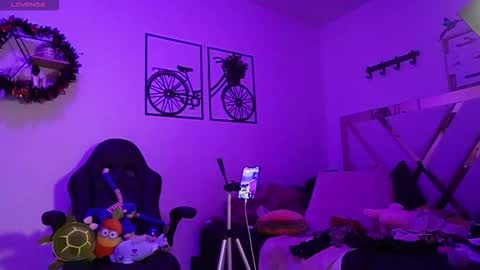 MARCE AND ..... online show from 10/24/25, 04:03