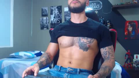 Snapshot of marcel_craw0796 chatting on 02/06/26, 02:20 MARCEL online show from 02/06/26, 02:20