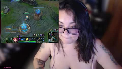 marcela2101 online show from 12/29/24, 11:08