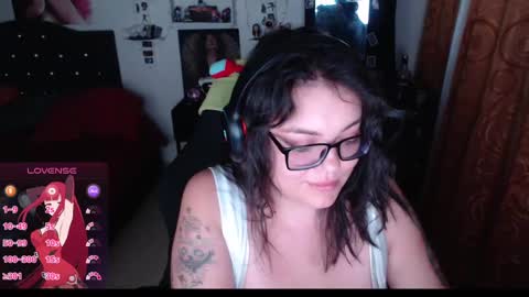 marcela2101 online show from 01/06/25, 12:59