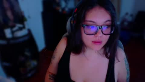 marcela2101s online show from 10/24/25, 08:27