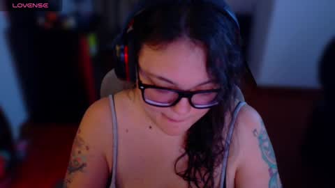 marcela2101s online show from 11/21/25, 08:40