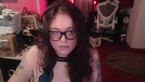 Snapshot of marcela2101s chatting on 05/25/26, 07:31 marcela2101s online show from 05/25/26, 07:31
