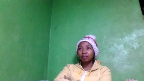 Snapshot of marcela699987 chatting on 06/15/26, 05:59 marcela699987 online show from 06/15/26, 05:59