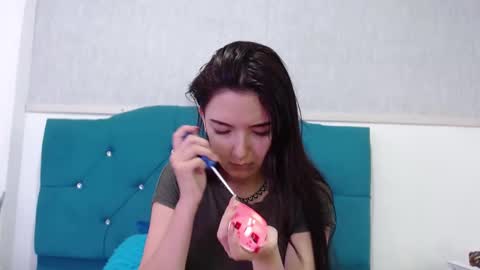 Marcela online show from 09/15/25, 08:20