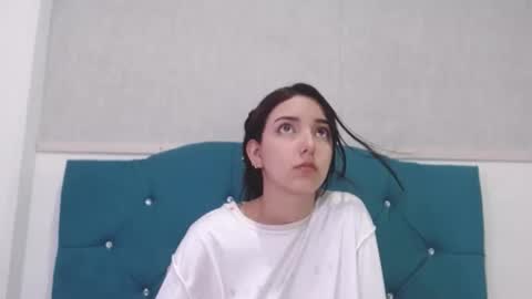 Marcela online show from 09/16/25, 08:26