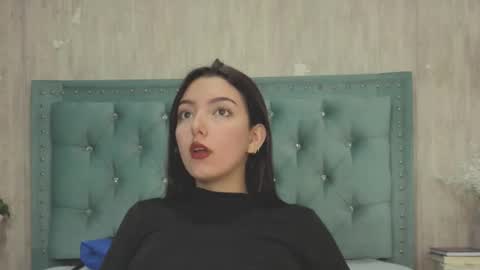 Marcela online show from 09/25/25, 07:50