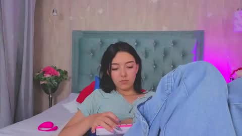 Marcela online show from 11/11/25, 07:58