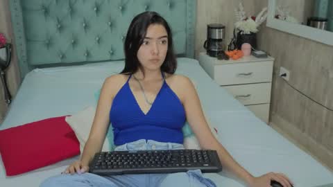 Marcela online show from 04/07/26, 08:09