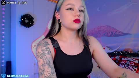 Snapshot of marceline_red chatting on 12/12/24, 06:21 Lady Marceline online show from 12/12/24, 06:21