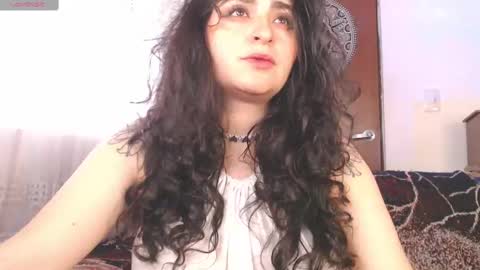 Snapshot of marceline_uu chatting on 10/08/25, 06:16 M A R C I online show from 10/08/25, 06:16