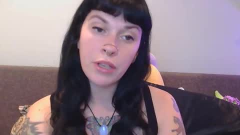 MarcelineAltaria online show from 11/06/25, 03:07