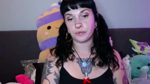 MarcelineAltaria online show from 11/13/25, 03:38