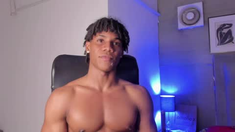 Snapshot of marcelo_dosantos77 chatting on 01/09/25, 03:58 MARCELO online show from 01/09/25, 03:58