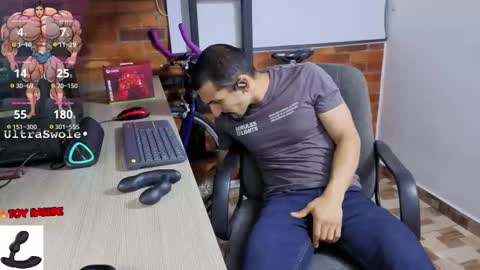 Marck  Independent model  online show from 03/16/26, 12:49