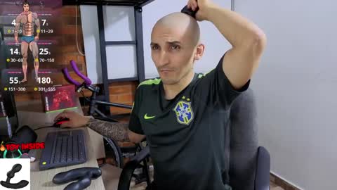 Marck  Independent model  online show from 04/02/26, 03:59