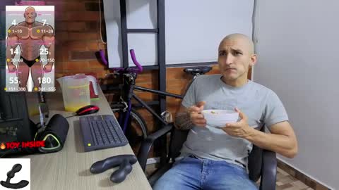 Marck  Independent model  online show from 04/11/26, 02:05