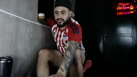 marco_aure online show from 05/11/26, 01:11