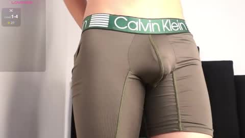 Marco online show from 12/18/25, 03:34