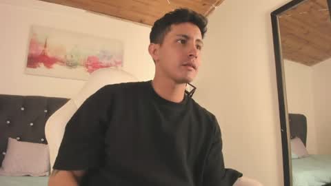Snapshot of marcos_vieyra chatting on 05/29/26, 08:40 marcos_vieyra online show from 05/29/26, 08:40