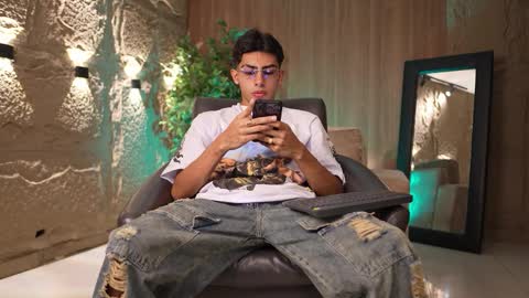 Marco and Ethan online show from 03/20/26, 08:46