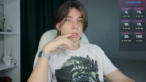 Snapshot of marcus_euphoria chatting on 09/17/25, 09:38 Marcus online show from 09/17/25, 09:38