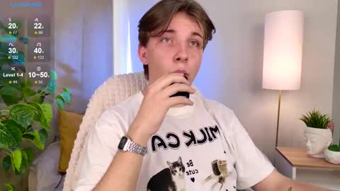 Snapshot of marcus_euphoria chatting on 09/28/25, 01:27 Marcus online show from 09/28/25, 01:27