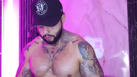 Snapshot of marcus_fit1 chatting on 03/04/26, 01:55 Marcus online show from 03/04/26, 01:55