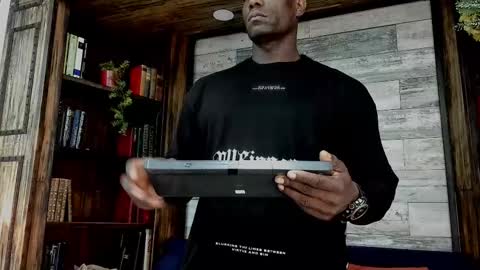 Marcusssss online show from 12/02/25, 11:48