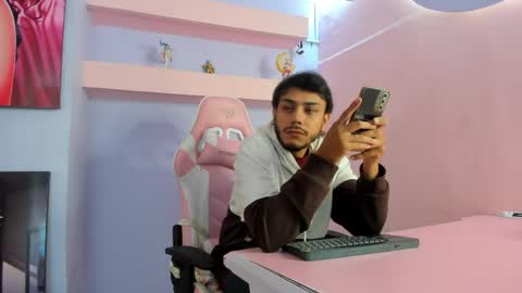 Snapshot of marcusgrayy chatting on 05/07/26, 11:59 Marcus online show from 05/07/26, 11:59