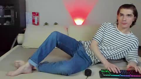 Marcus Jones online show from 12/19/24, 01:07