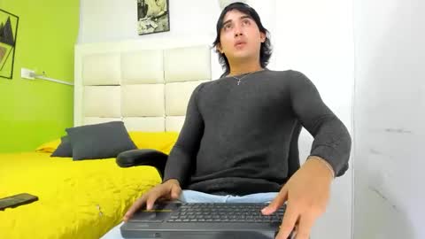 marcuxxx_colpass_ online show from 05/12/26, 02:19
