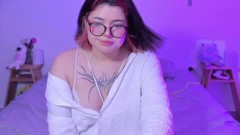 danna online show from 02/21/25, 04:18