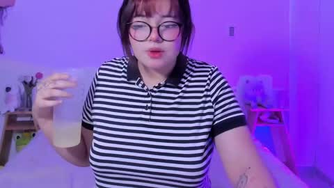 danna online show from 03/03/25, 10:17