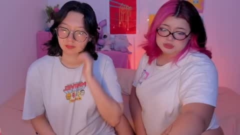 Snapshot of marcy_grey chatting on 05/20/26, 02:40 danna online show from 05/20/26, 02:40