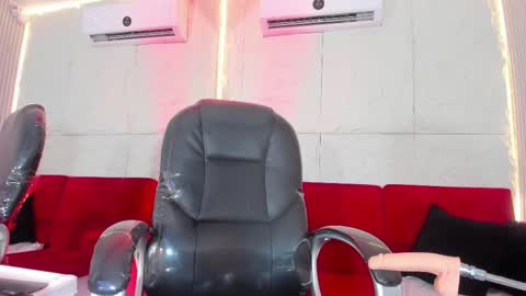 Marelyn online show from 02/20/26, 05:02