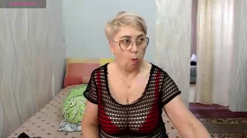 Snapshot of margaretstar chatting on 06/20/26, 09:01 MargaretStar online show from 06/20/26, 09:01