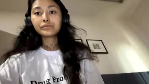 Sandra online show from 04/09/26, 10:31