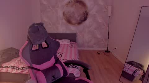 Margo Kellly online show from 06/19/26, 12:59