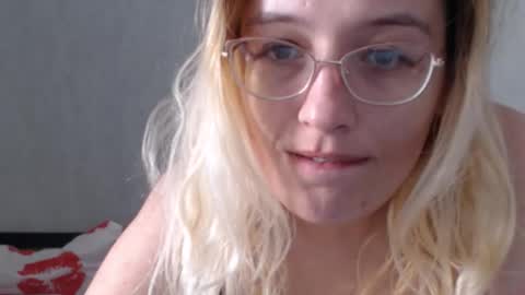 margo_shine online show from 10/24/25, 10:33