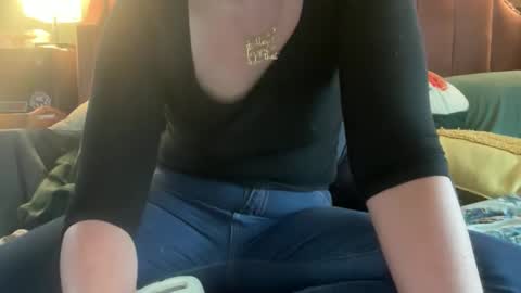 Elle online show from 04/21/26, 03:50