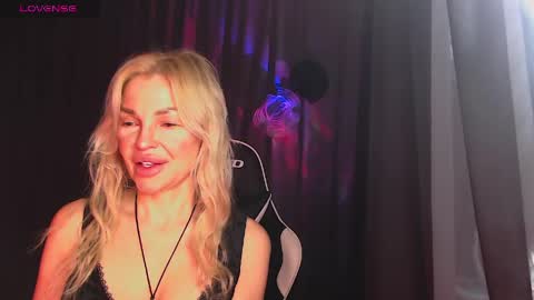 Margoo online show from 04/20/26, 02:03