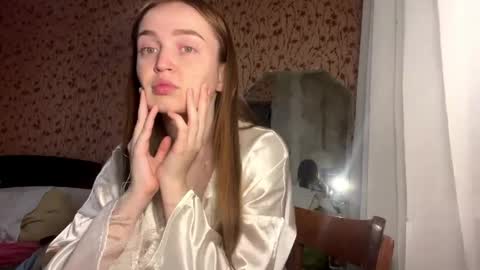 Chloe online show from 03/31/26, 03:45