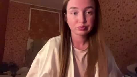Snapshot of margopesavento chatting on 05/26/26, 05:09 Chloe online show from 05/26/26, 05:09